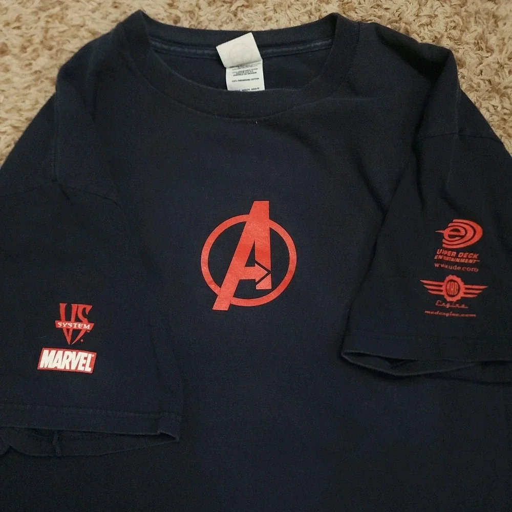 Avengers Vs System Mens L Marvel‎ Short Sleeve Shirt  Avengers Assemble